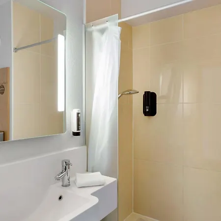 Dunkerque Centre Gare Hotel 3*