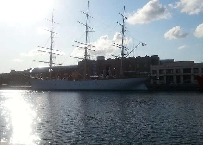 Dunkerque Centre Gare 3* Duinkerke